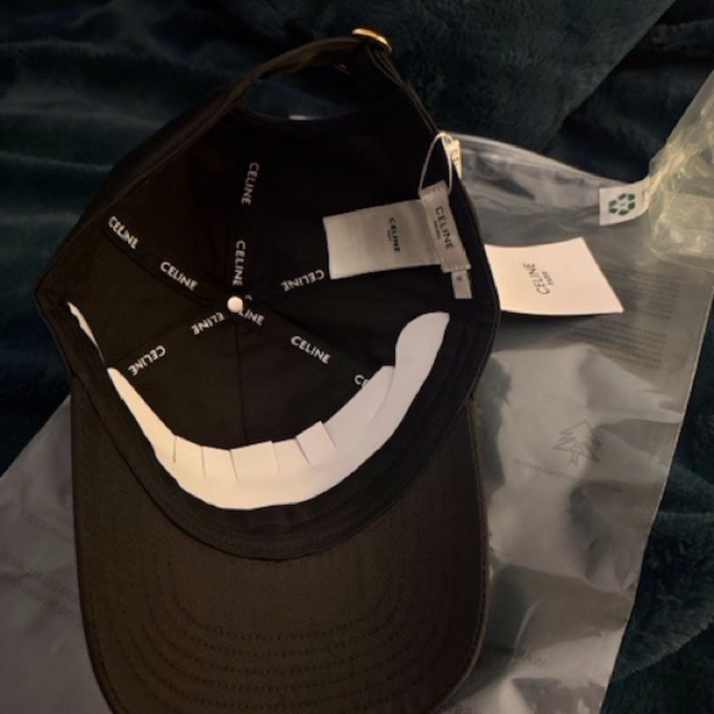 Celine Black color Cap with White Accents - Picture 5 of 5
